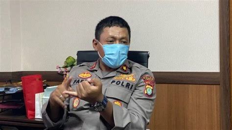 Polsek Tambora Jakarta Barat Berikan Bantuan Pada Warga Tambora Jakarta