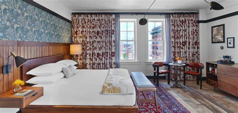 Mount Vernon Boutique Hotels In Downtown Baltimore | Hotel Revival