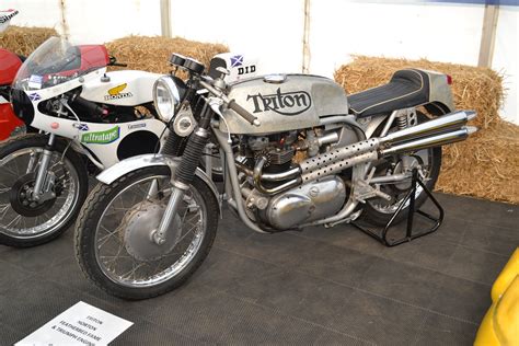 Triton Norton Featherbed Frame And Triumph Engine Jaimie Wilson Flickr