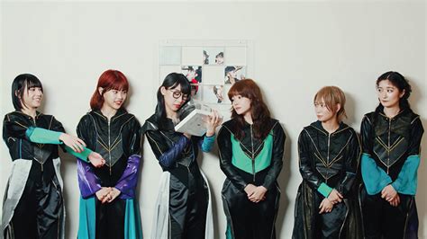 【bish】831に発売を迎える2022年12ヶ月連続リリース第8弾「サヨナラサラバ」の初回生産限定盤〈bishイーツ仕様〉の開封動画を公開！ エイベックス・ポータル Avex Portal