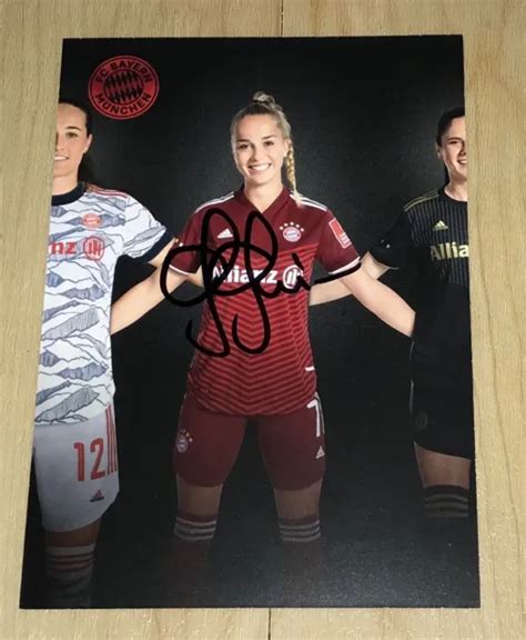 RAR GIULIA GWINN Signierte Autogrammkarte Bayern München DFB Frauen