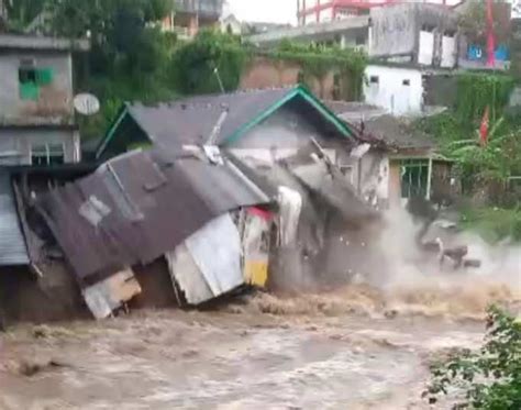 Bencana Longsor Dan Banjir Landa Wonosobo Dua Warga Meninggal Dunia