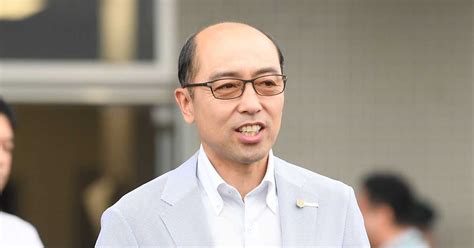 田島俊明調教師がjra通算200勝を達成「馬たちに携わってくれた方々が一生懸命頑張ってくれたおかげ」 サンスポzbat