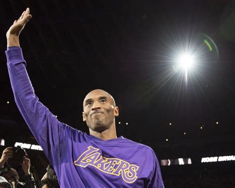 Se Retira Kobe Bryant Y El Mundo Del Deporte Se Rinde A Sus Pies