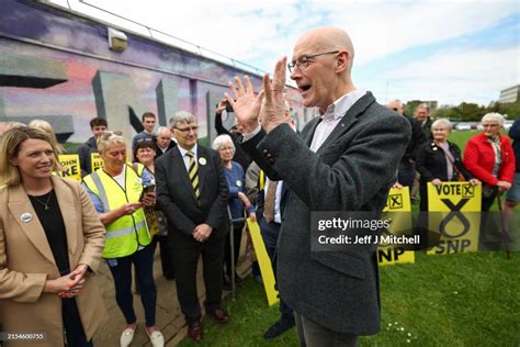 Snp Leader John Swinney Meets With Supporters As He Leads The Snps