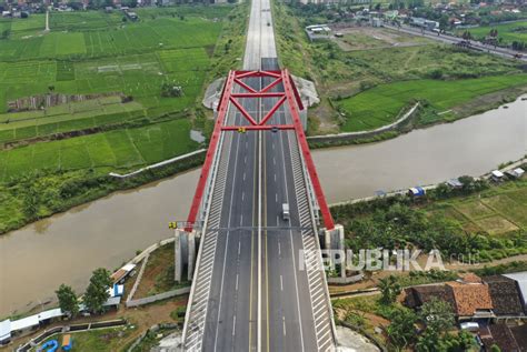 Arus Mudik Lebaran Jalur Pantura Dan Tol Batang Semarang Lancar