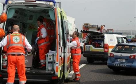 Altro Sangue Sulle Strade Sarde Ciclista Travolto E Ucciso Da Un Auto