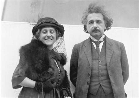 nhung dieu   ban chua biet ve nha bac hoc albert einstein hoc