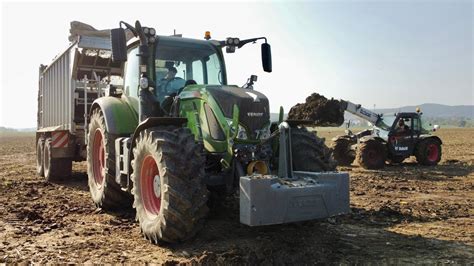 Tr Gyasz R S Fertilizer Spreading Fendt Vario Profiplus And