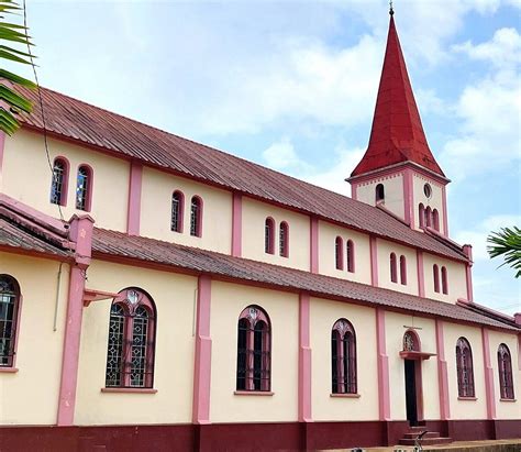 Cathédrale Saint Joseph Kribi Alles Wat U Moet Weten Voordat Je Gaat Met Foto S Tripadvisor