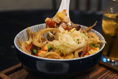 REVIEW NUDE Seafood Pet Friendly Restaurant District Sixtyfive