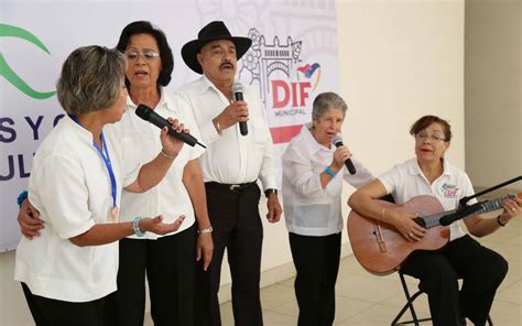 Adultos Mayores Es Una Prioridad Para El Dif Municipal El Sol Del Centro Noticias Locales