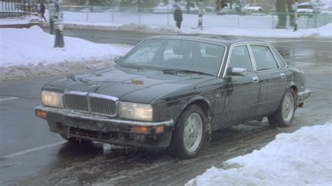 Imcdb Org Jaguar Xj Xj In The Good Shepherd