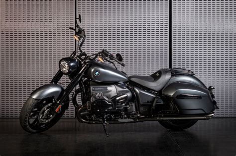 BMW Introduces New 2024 R 18 Roctane