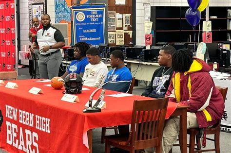 5 New Bern Football Players Sign Letters Of Intent To Play At College Level