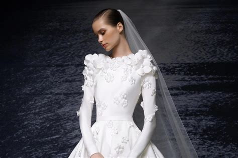 Elie Saab Spring Bridal Collection Style Fashion Trends Wedding