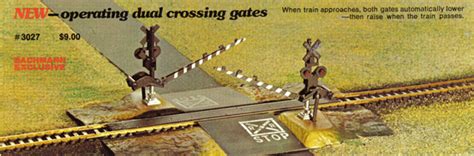 Classic HO-scale "operating crossing gates" | ModelRailroadForums.com