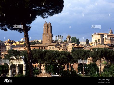 Historic Rome Hi Res Stock Photography And Images Alamy