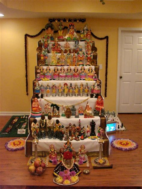 Pin On Navaratri Dasara Decoration Ideas At Home Pooja Room Door