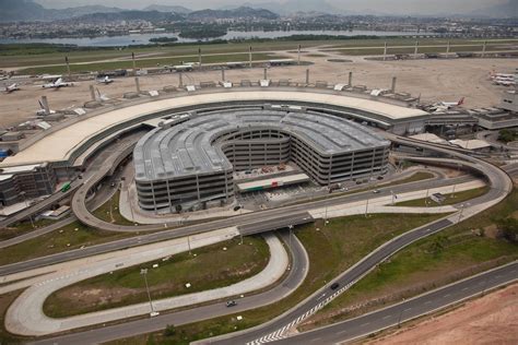 RIOgaleão inaugura Edifício Garagem Passageiro de Primeira