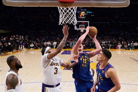 Los Nuggets Colocan A Los Lakers Al Borde Del Abismo