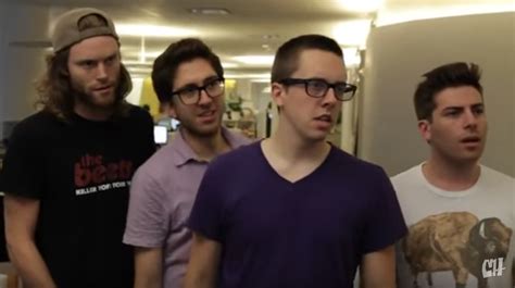 YO YOU RE A PUSSY ASS BITCH WITH A PUSSY ASS DICK R Jakeandamir