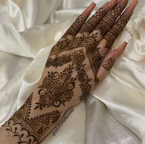 Pin By Isha Majid On Mehndi Mehndi Designs For Fingers Mehndi