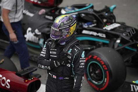 Hamilton Wins The São Paulo Grand Prix After An Epic Duel With