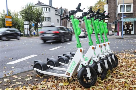 Stadt Meerbusch will strengere Regeln für E Scooter