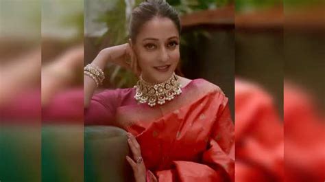 This Diwali Dazzle In Your Gorgeous Saree Looks Like Raima Sen