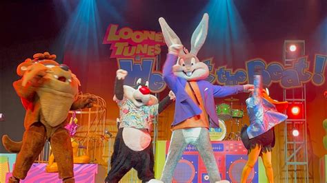 They Are Back Looney Tunes We Got The Beat Six Flags Fiesta Texas