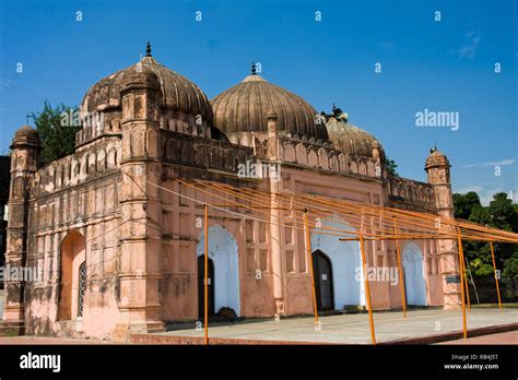 Lalbagh fort masjid hi-res stock photography and images - Alamy