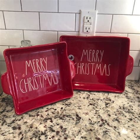 Brand New Rae Dunn Merry Christmas Baking Dishes Large And Small Casserole Dishes Perfect For