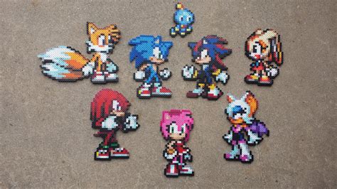 Sonic And Co Sonic Perler Bead Sprites By Maddogscreations On Deviantart