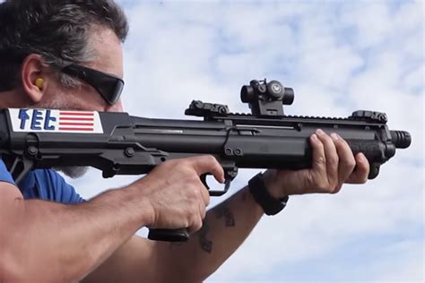 The Kel-Tec KSG Shotgun | RECOIL