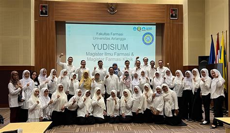 Berita Lulus Yudisium 19 Mahasiswa Magister Farmasi Klinik Siap