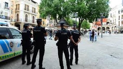 La Polic A Local De Plasencia Blindar El Centro Durante La Semana Santa