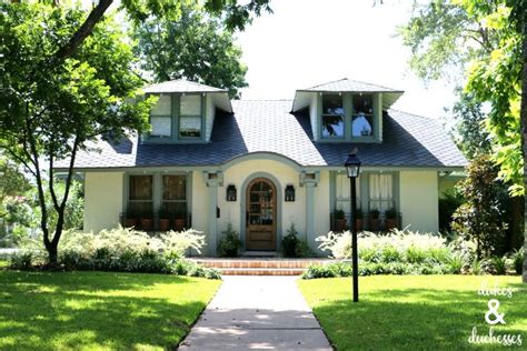 Magnolia Market Fixer Upper Tour Of Waco Dukes And Duchesses