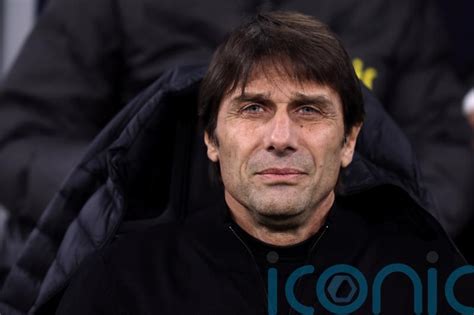 Antonio Conte I Wont Return To Work At Tottenham Until Fully Fit