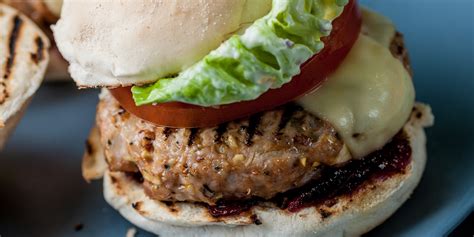 How to Barbecue Burgers - Great British Chefs