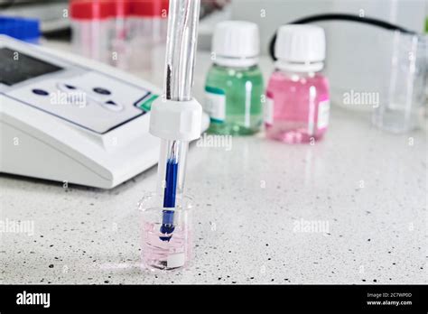 PH Meter With Glass Electrode For Measuring Of Alkalinity And Acidity