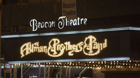 Beacon Theatre brings the stars to the Upper West Side