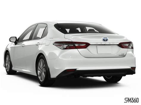 Spinelli Toyota Pointe Claire The 2024 TOYOTA CAMRY HYBRID LE