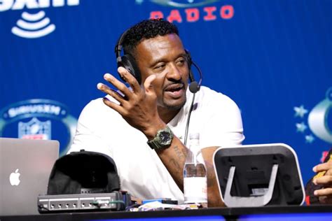 Look: Video Has Surfaced Of The Willie McGinest Incident - The Spun