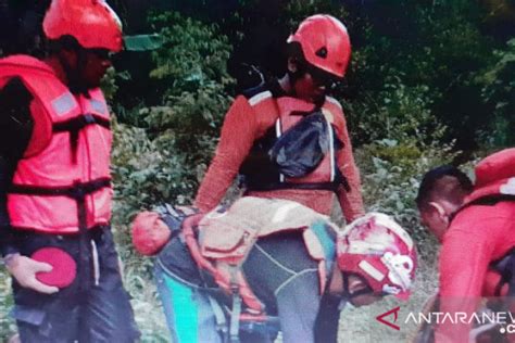 Tim Sar Temukan Bocah Tahun Di Pelepah Pisang Antara News Banten