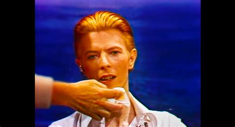 The Story Of Moonage Daydream A Kaleidoscopic New David Bowie