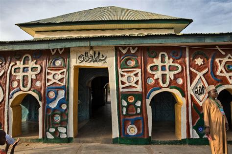 Etsu Nupe's residence, Bida, Nigeria : r/ArchitecturalRevival