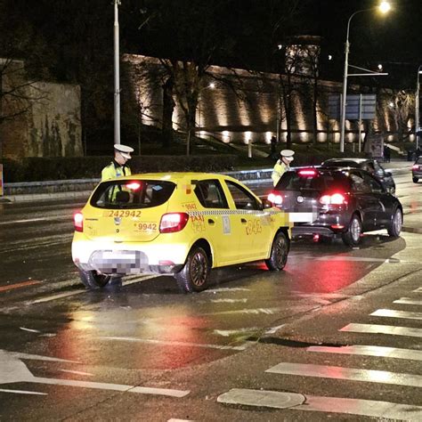 FOTO Aproape 1 000 de mașini controlate de polițiștii sibieni într o