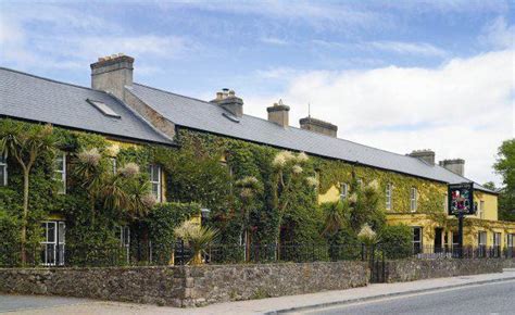 Dunraven Arms Hotel, ADARE, Limerick | Pub info @ Publocation