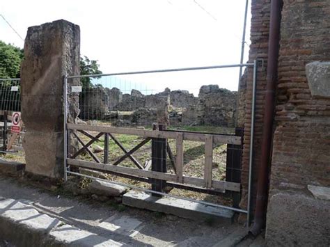 Vii Pompeii September Looking South West From Entrance